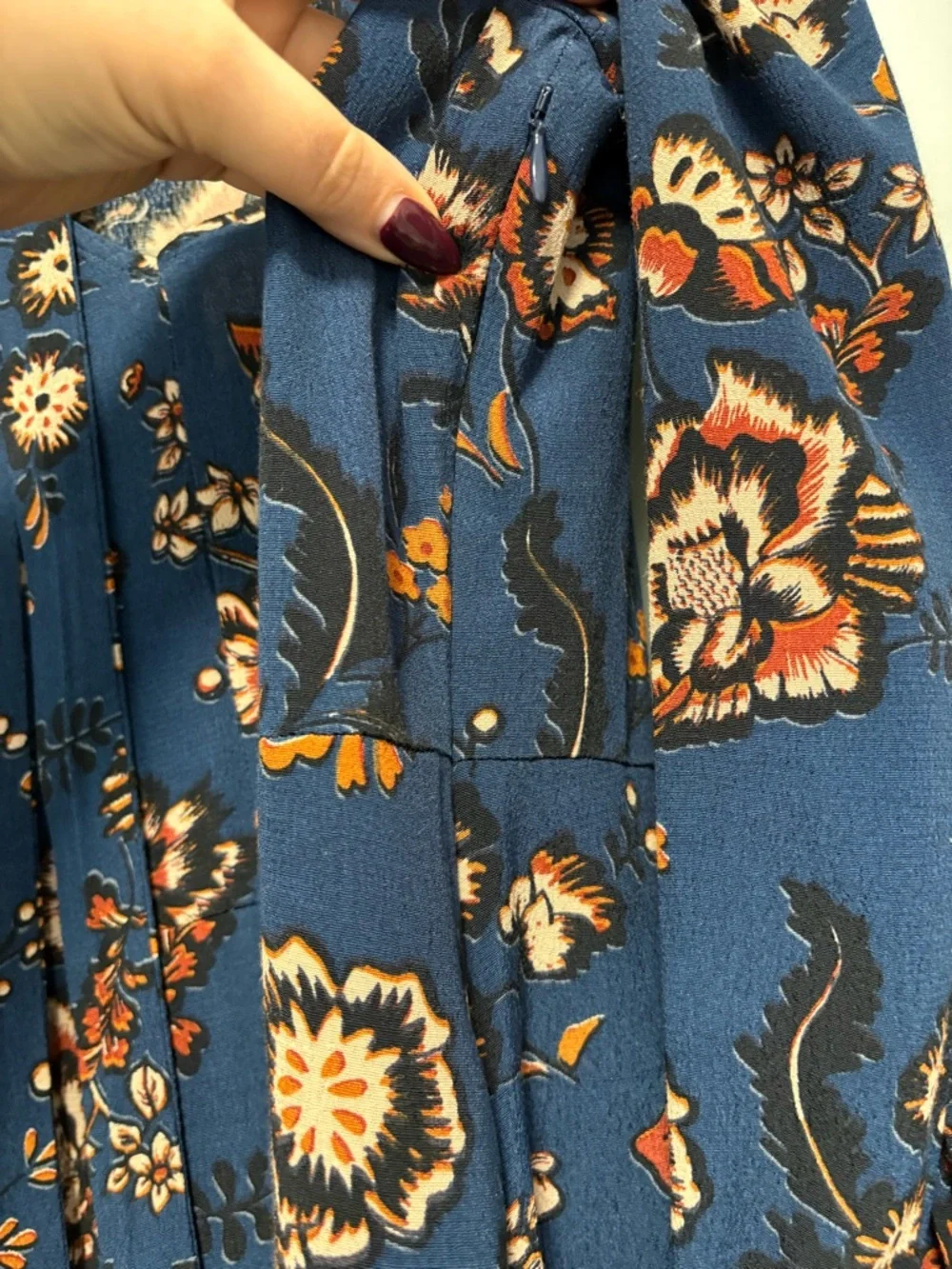 Anthropologie- Sanctuary Blue Floral V-Neck Mini Dress - Picture 7 of 10